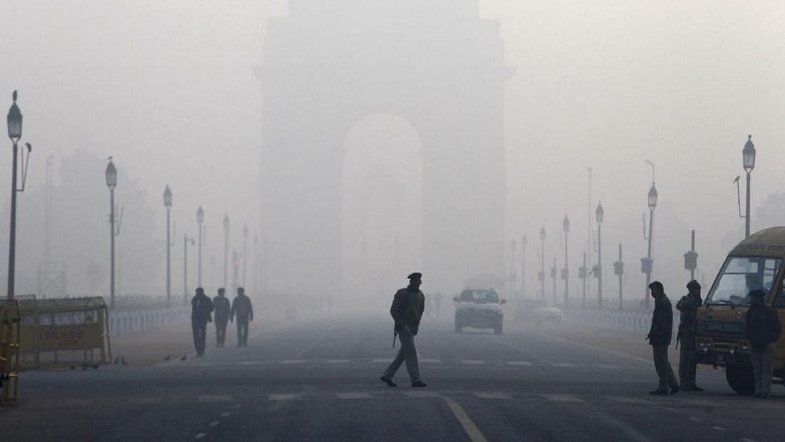 ठंड से ठिठुरी दिल्ली, सर्दी के सितम के बीच येलो अलर्ट जारी, अगले 48 घंटे भारी
