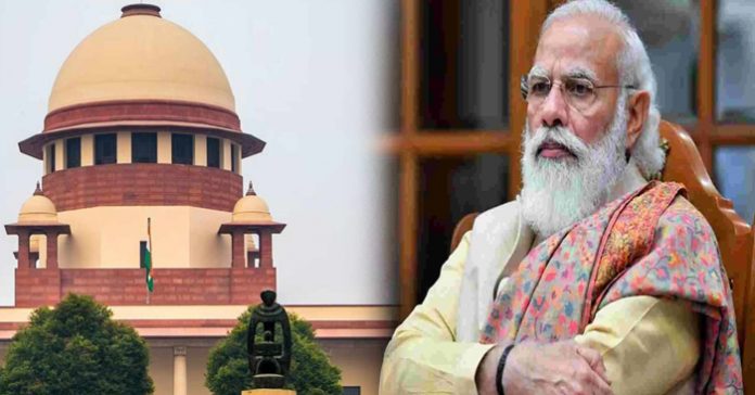 विष्णु नागर का व्यंग्यः योर ऑनर चाहे जितना डांट-फटकार लो, ये ढीठ सरकार है, बेहद ही इनकी हद है!