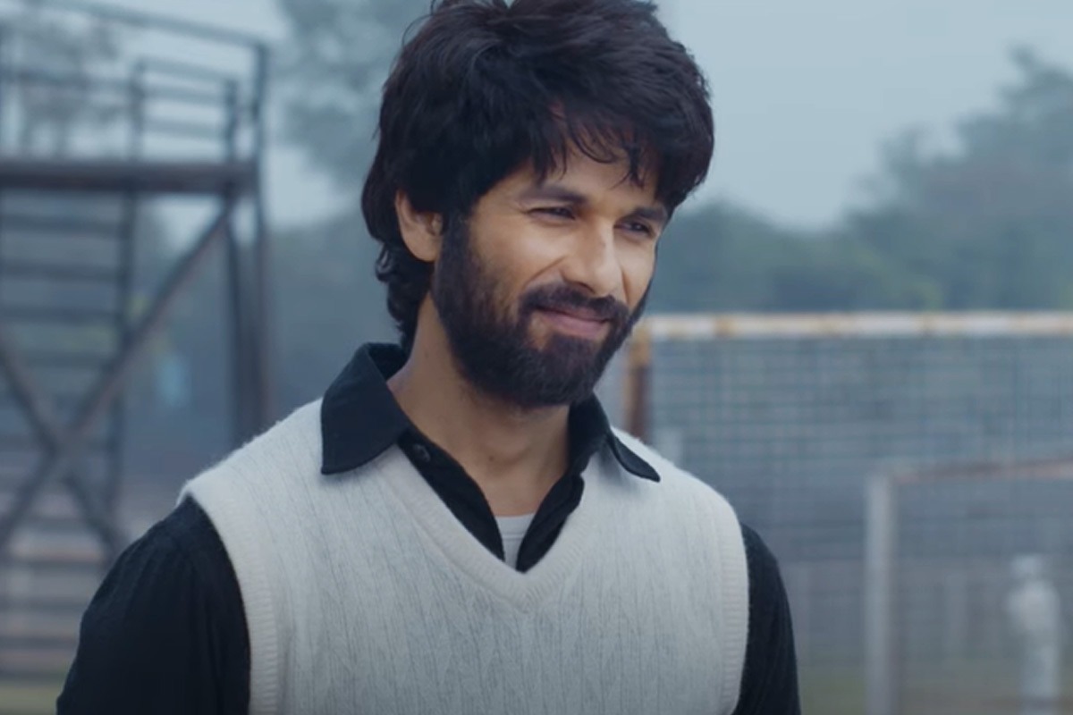 सिनेजीवन: शाहिद ने 'जर्सी' को थिएटर की रेस में रखने के लिए घटाई फीस! और प्रतिबंध के 2 साल बाद रिलीज होगी ये फिल्म