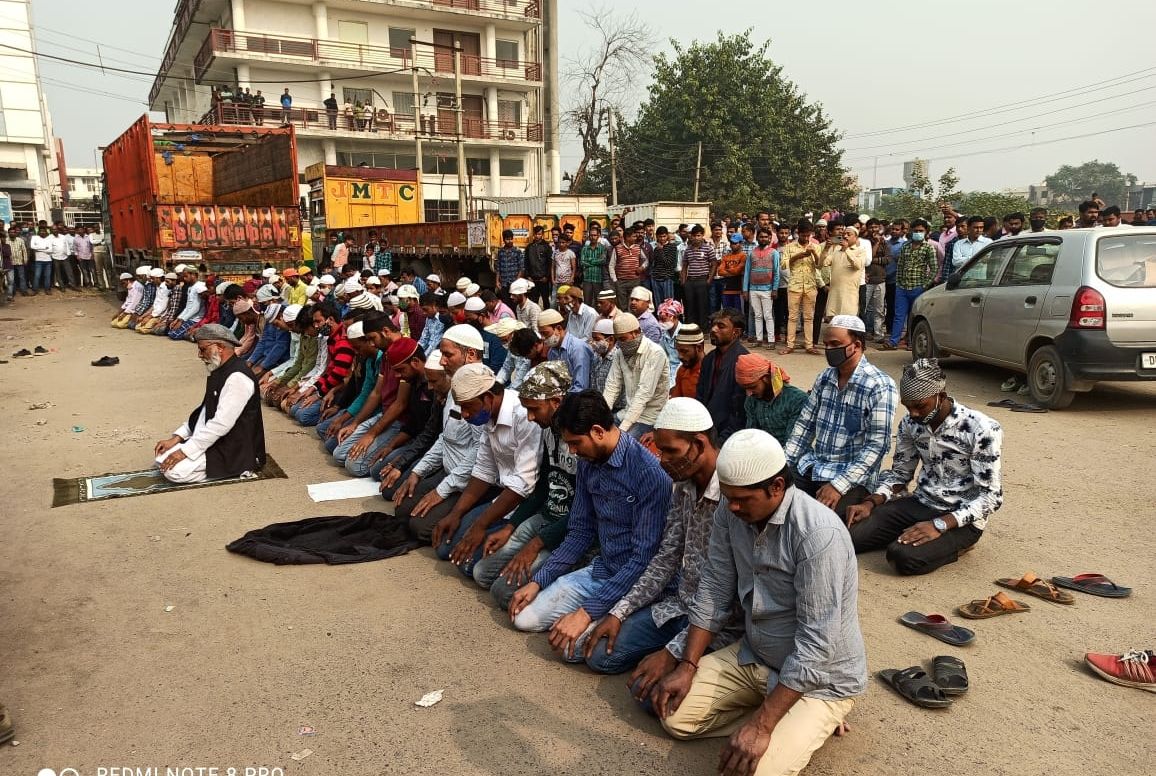 हरियाणा के बाद बिहार में खुले में नमाज पढ़ने पर विवाद, BJP विधायक ने नीतीश से की रोक लगाने की मांग