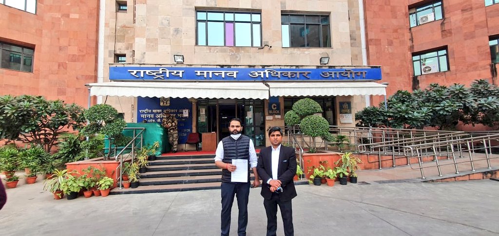 कोलकाता निगम चुनाव में हिंसा के खिलाफ मानवाधिकार आयोग पहुंची यूथ कांग्रेस, ममता और पुलिस आयुक्त के खिलाफ दी शिकायत