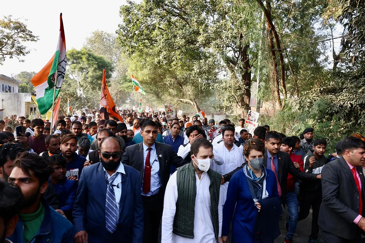 देश के सामने दो बड़े सवाल- क्यों बढ़ रही है महंगाई और बेरोजगारी, पीएम-सीएम दोनों के पास नहीं है जवाब - राहुल गांधी