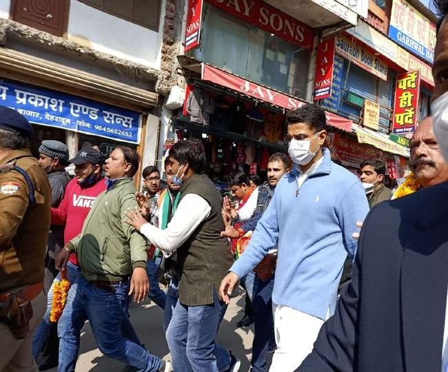 उत्तराखंड विधानसभा चुनाव प्रचार के लिए देहरादून पहुंचे सचिन पायलट, जनता से मांगा समर्थन, व्यापारियों से भी की बात
