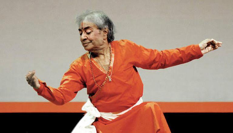 कथक सम्राट पंडित बिरजू महाराज का निधन, 83 साल की उम्र में ली अंतिम सांस, जानें परिवारवालों ने क्या कहा?