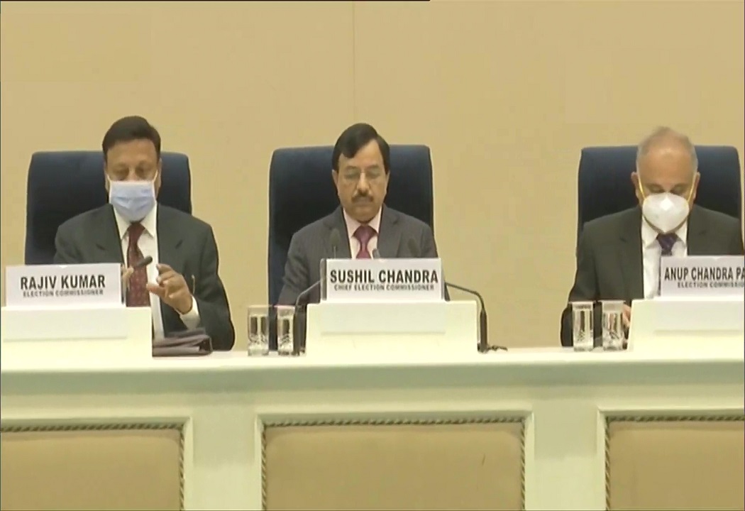 Assembly Elections: उत्तर प्रदेश-पंजाब समेत पांच राज्यों में बजा चुनावी बिगुल, EC ने चुनाव तारीखों का किया ऐलान