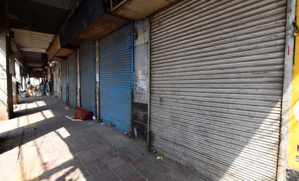 कोरोना के बढ़ते मामलों के बीच उत्तराखंड में नई गाइडलाइंस जारी, राजनीतिक रैलियों और प्रदर्शनों पर 16 जनवरी तक रोक