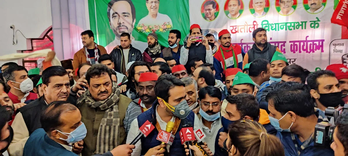 यूपी चुनावः अमित शाह ने जाटों पर डाला डोरा तो जयंत चौधरी ने मुजफ्फरनगर में डाला डेरा, रोचक हुई जाटलैंड में लड़ाई