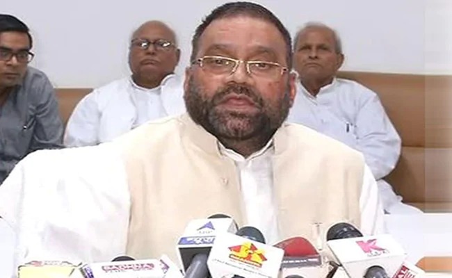 यूपी चुनाव: स्वामी प्रसाद मौर्य की करारी हार, बीजेपी के सुरेन्द्र कुशवाहा ने 45633 वोटों से हराया