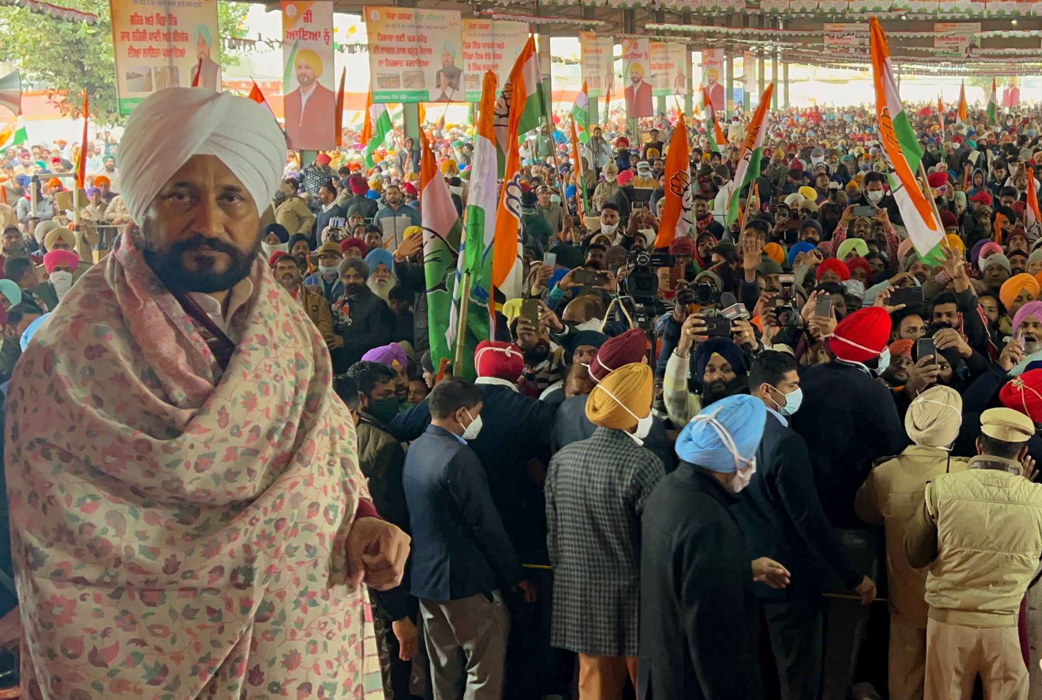 पंजाब में प्रचंड जीत के साथ फिर आएगी कांग्रेस, कैप्टन एक चला हुआ पटाखा, लोग देंगे माकूल जवाब: सीएम चन्नी