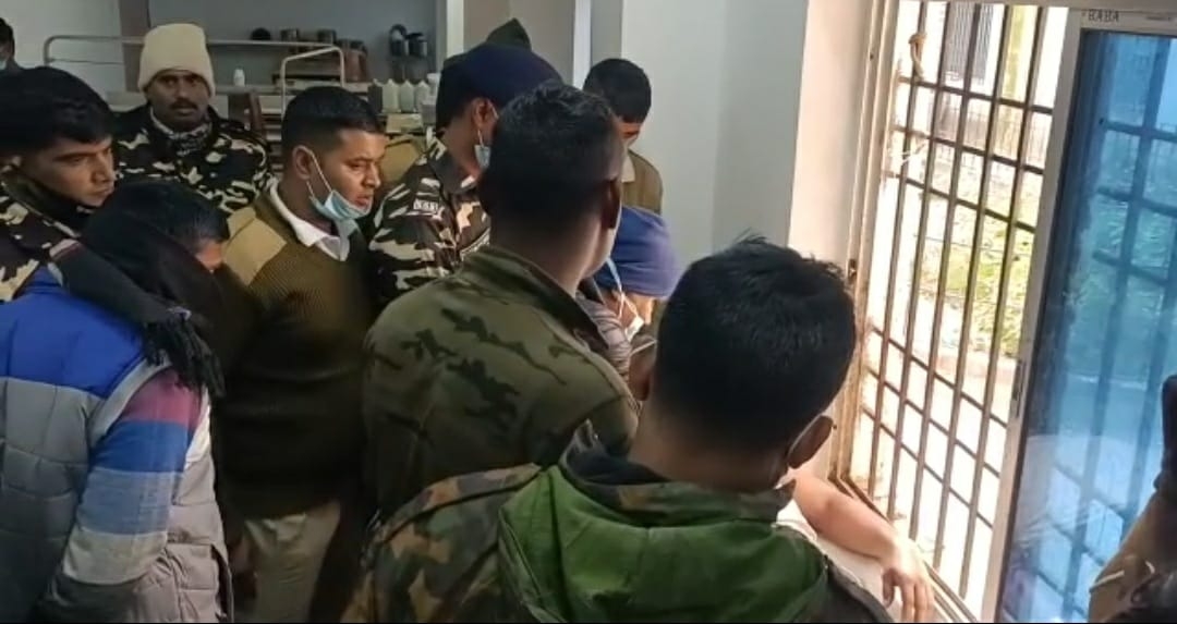 बिहार में करंट की चपेट में आने से एसएसबी के 3 जवानों की मौत, 9 घायल, चार की हालत गंभीर