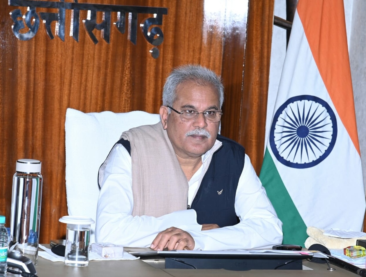 छत्तीसगढ़ में कला साधनों के नाम पर दिए जाएंगे 3 सम्मान, सीएम बघेल बोले- लोकगीत व लोक संगीत के प्रति बढ़ेगी रुचि