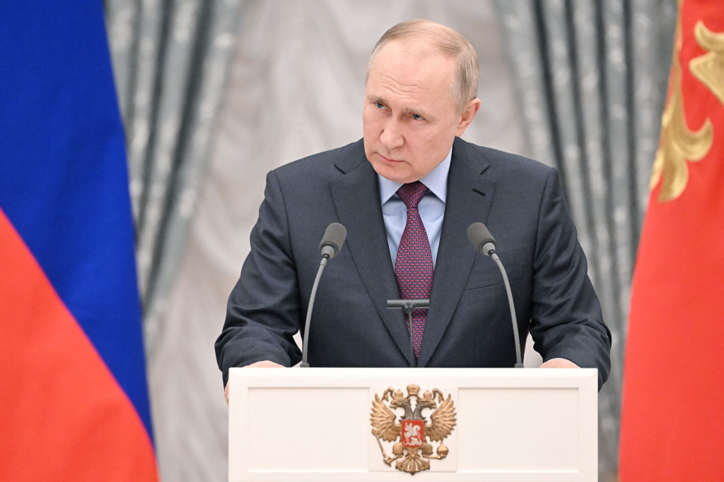 Ukraine-Russia War: मिलिट्री ऑपरेशन का ऐलान करते हुए पुतिन ने दी धमकी, कहा- जो भी देश दखल देगा भुगतेगा परिणाम