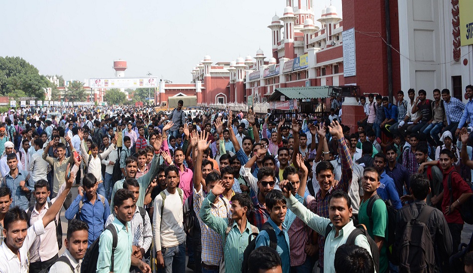 यूपी चुनाव: लखनऊ में नए बने मतदाता दिग्गजों के लिए बने चुनौती, पहली बार एंट्री करने वाले प्रत्याशियों ने भी छुड़ाया पसीना
