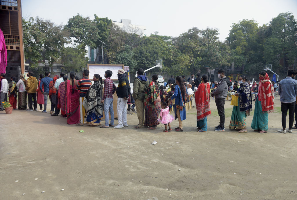 यूपी चुनाव में किधर है हवा का रुख: आगे का बहुत कुछ तय हो गया है पहले चरण की वोटिंग से