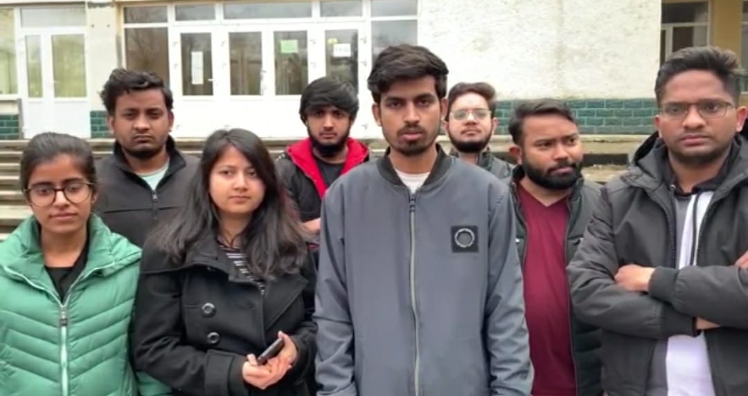 यूक्रेन में फंसे राजस्थान के 23 छात्र शनिवार रात पहुंचेंगे स्वदेश, सुरक्षित उनके घरों तक पहुंचाएगी राज्य सरकार