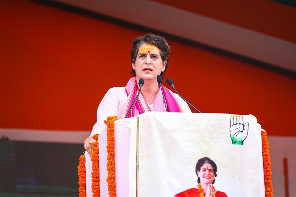 प्रियंका गांधी का ऐलान- उत्तर प्रदेश में जब तक एक सही, नई और सच्ची राजनीति नहीं आती, तब तक नहीं छोडूंगी यूपी