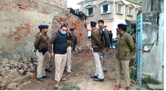 बिहार : भागलपुर के इस घर में 14 साल पहले भी हुआ था विस्फोट, 4 लोगों की गई थी जान