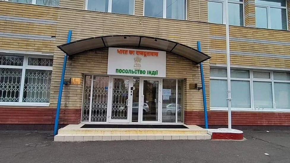 भारतीयों को 'बंधक' बना 'मानव ढाल' के तौर पर इस्तेमाल कर रही यूक्रेनी सेना? विदेश मंत्रालय ने बताई सच्चाई