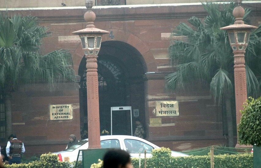 यूक्रेन में भारतीय दूतावास अस्थायी रूप से पोलैंड स्थानांतरित, हालात की समीक्षा के बाद आगे लिया जाएगा फैसला