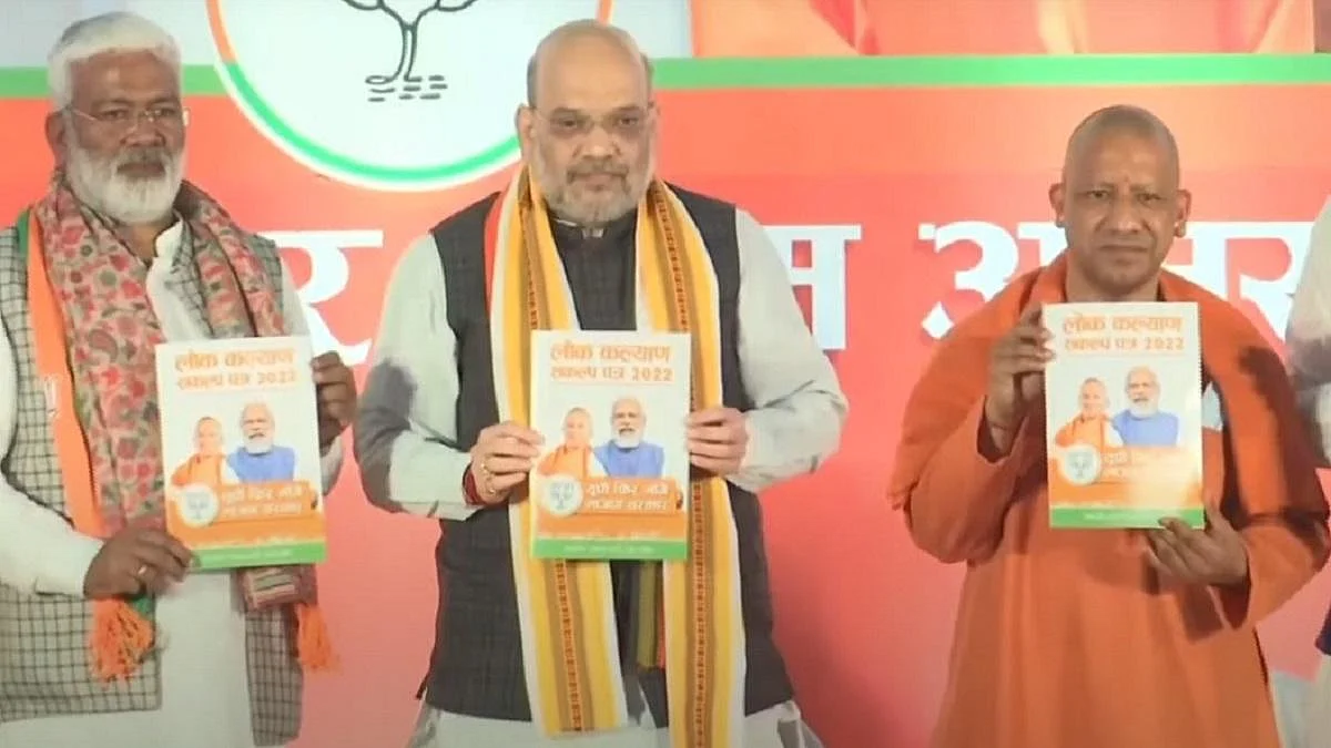 उत्तर प्रदेश में योगी की ताजपोशी आज, लेकिन इन 5 चुनौतियों से कैसे निपटेंगे 'महाराज'