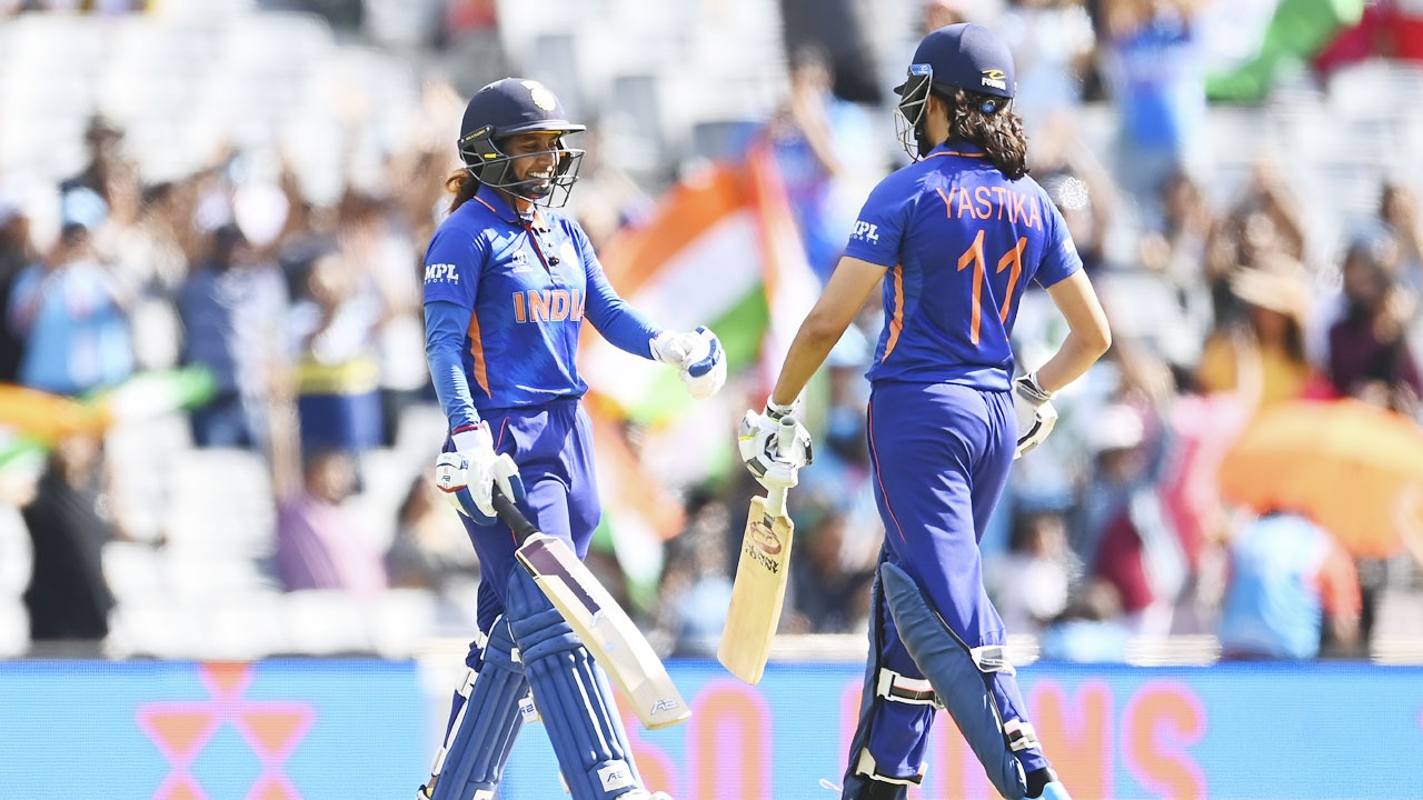 IND vs AUS WWC 2022: मिताली-हरमप्रीत का अर्धशतक, भारत ने ऑस्ट्रेलिया को 278 रन का दिया लक्ष्य