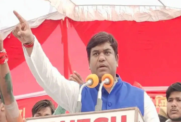 बिहार में होली पर सियासी सुगबुगाहट तेज, सहनी विकल्पों की 'थाह' लेने में जुटे, JDU से नजदीकी बढ़ाने की भी कोशिश