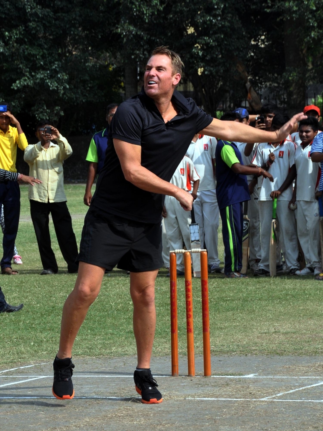दिग्गज शेन वार्न के निधन पर खेल जगत में शोक, जानें किसने क्या कहा...