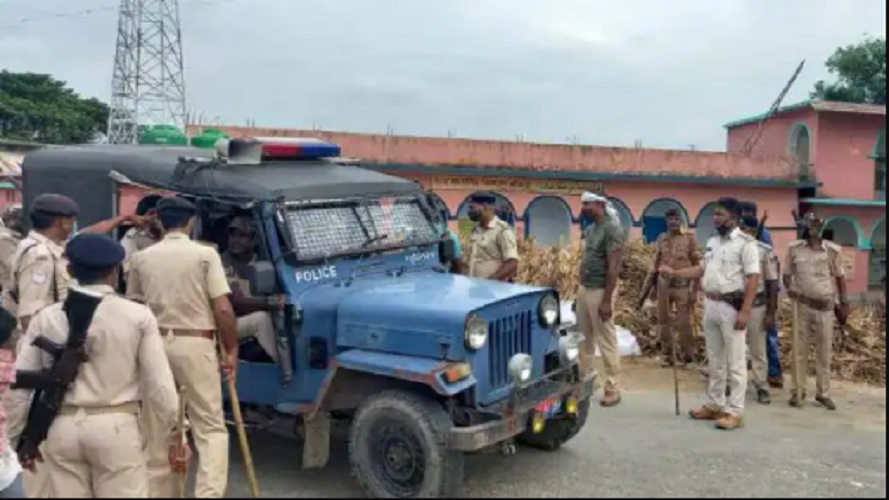 बिहारः छपरा में मंदिर में घुसकर पुजारी की हत्या, मूर्तियों के साथ सारे आभूषण उठा ले गए हमलावर