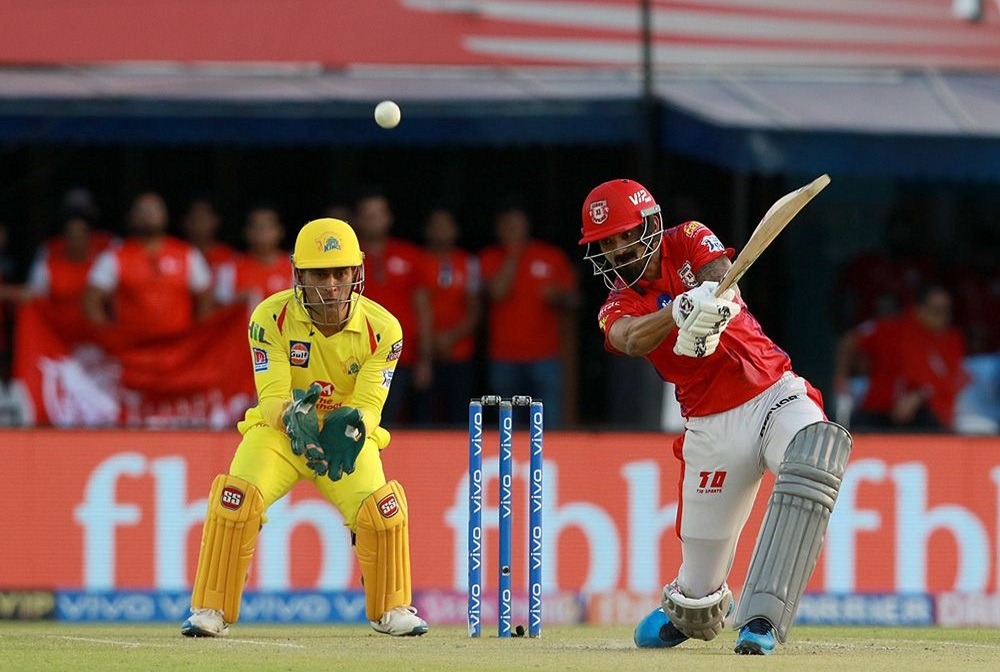 CSK vs PBKS: IPL 15 में आज दो दमदार टीम के बीच भिड़ंत, हार की हैट्रिक से बचना चाहेगी चेन्नई, जानें किसका पलड़ा भारी?