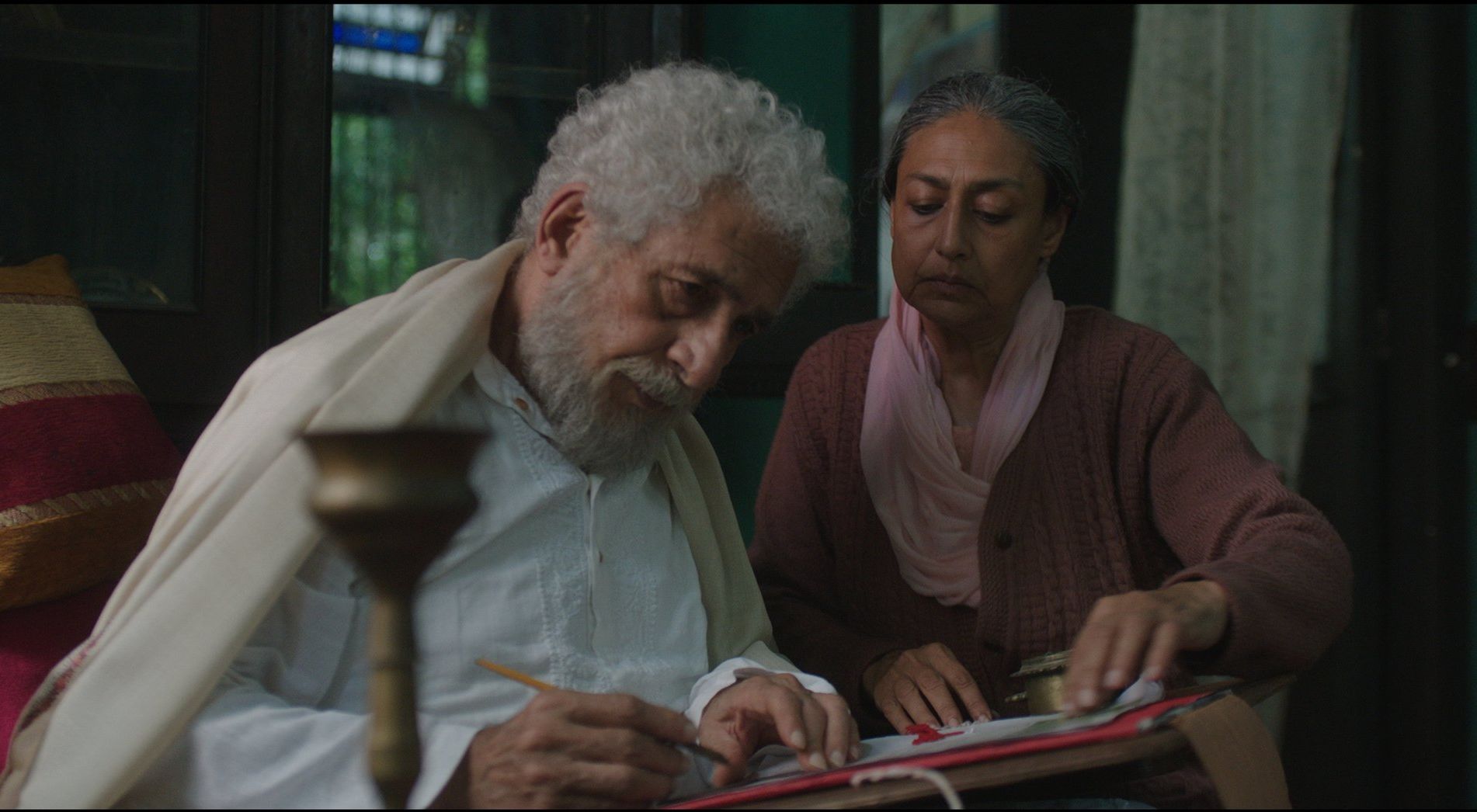 द मिनिएचरिस्ट ऑफ जूनागढ़ः हालात से उपजा एक शोकगीत भी, उम्मीद के लिए प्रार्थना भी