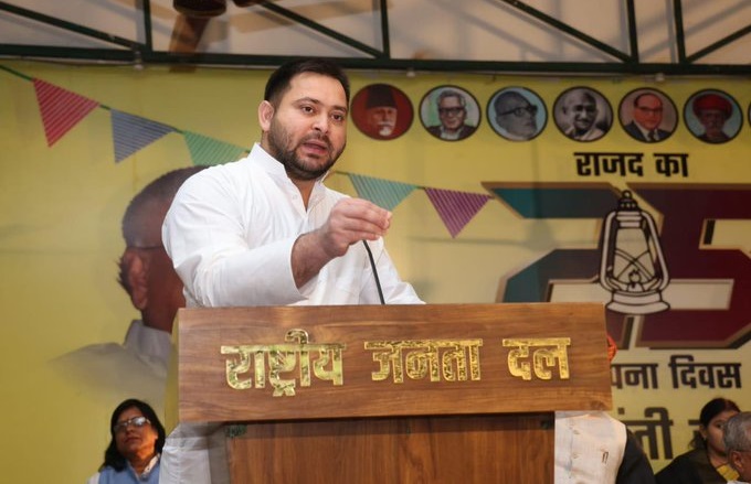 जातीय जनगणना पर आर-पार के मूड में तेजस्वी, नीतीश को 72 घंटे के अंदर मंशा और स्थिति साफ करने का दिया अल्टीमेटम