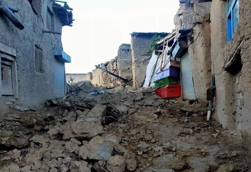 अफगानिस्तान में भूकंप से भारी तबाही, 950 से ज्यादा लोगों की मौत, 600 से अधिक घायल