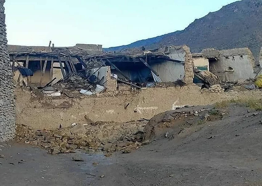 अफगानिस्तान में भूकंप से भारी तबाही, 950 से ज्यादा लोगों की मौत, 600 से अधिक घायल