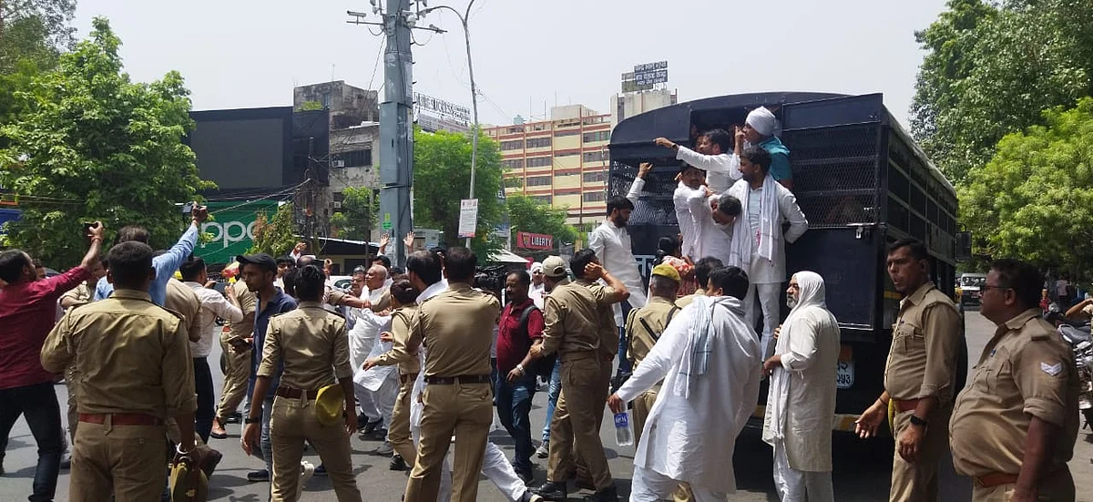 'प्रतिशोध की राजनीति कर रही मोदी सरकार', देशभर में ED दफ्तर के बाहर कांग्रेस कार्यकर्ताओं का विरोध प्रदर्शन