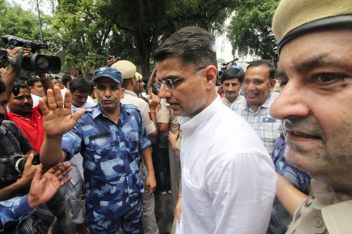 सोनिया गांधी को ईडी दफ्तर बुलाकर क्या मोदी सरकार ने राजनीतिक गलती कर दी!
