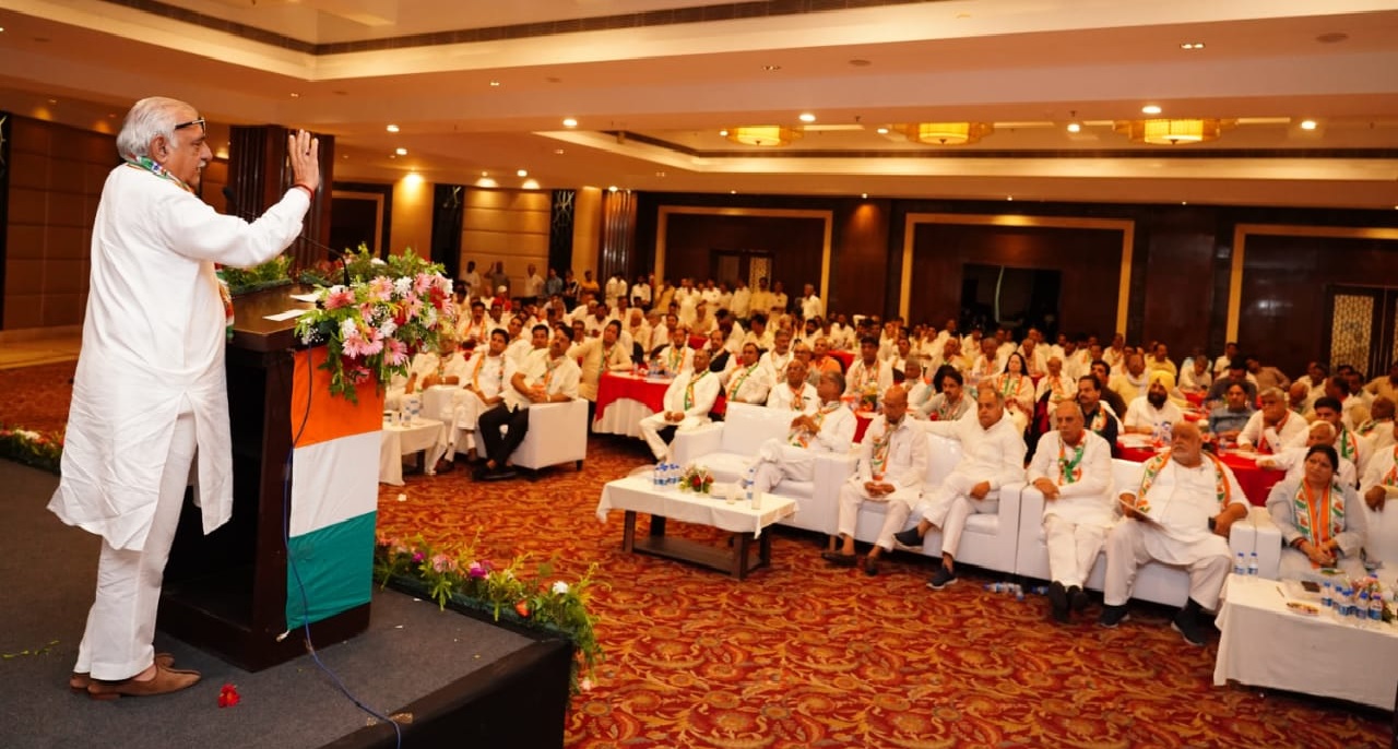 हरियाणा कांग्रेस चिंतन शिविर में सत्ता परिवर्तन के लिए संघर्ष का संकल्प, BJP की विदाई तक आराम से न बैठने की ली शपथ
