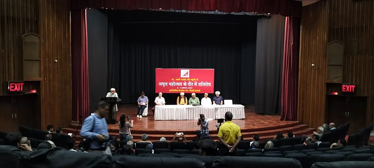 'अमृत महोत्सव के दौर में प्रतिरोध'- सत्ता के बारे में सच बोलना कहीं अधिक महत्वपूर्ण: पी साईनाथ