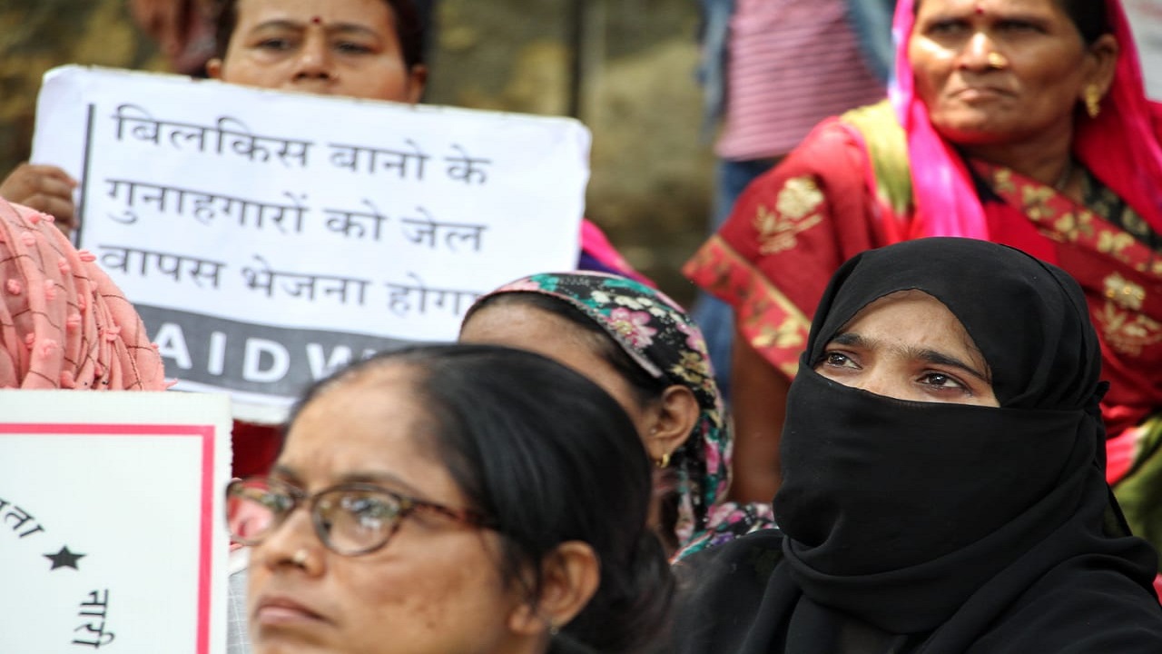 कांग्रेस ने बिलकिस बानो के लिए की न्याय की मांग, UP से गुजरात तक दोषियों की रिहाई के खिलाफ शुरू किया अभियान