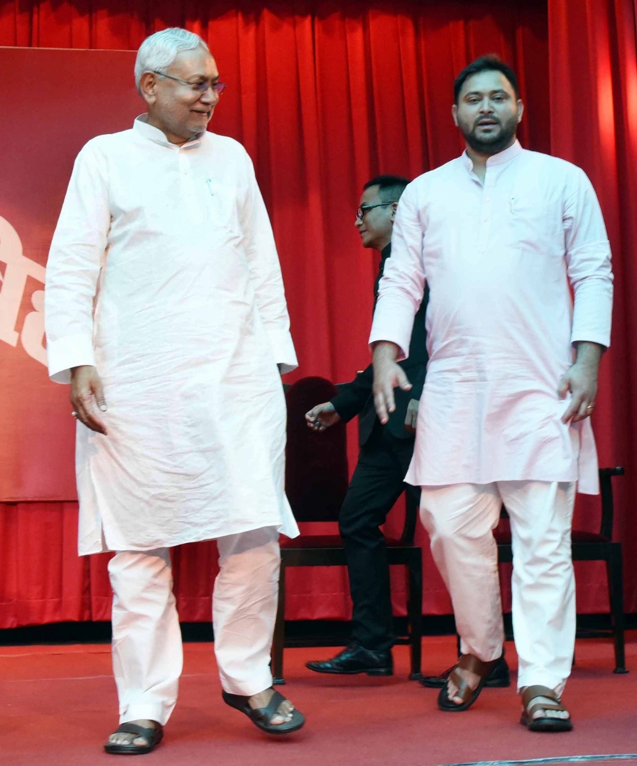 बिहार में मंत्रिमंडल को लेकर मंथन जारी, जानिए नीतीश-तेजस्वी सरकार में कौन-कौन बन सकते हैं मंत्री