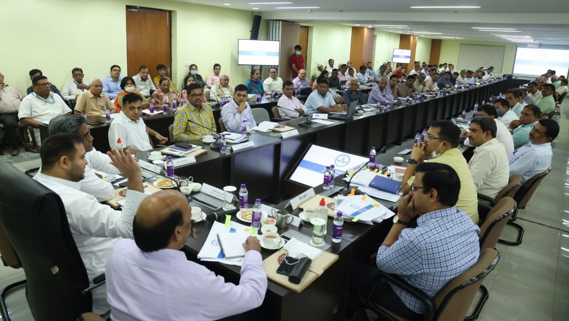 बिहारः तेजस्वी ने अस्पतालों में सुधार के लिए दिया 60 दिन का वक्त, रखा सफाई, दवाई, सुनवाई, कारवाई का लक्ष्य