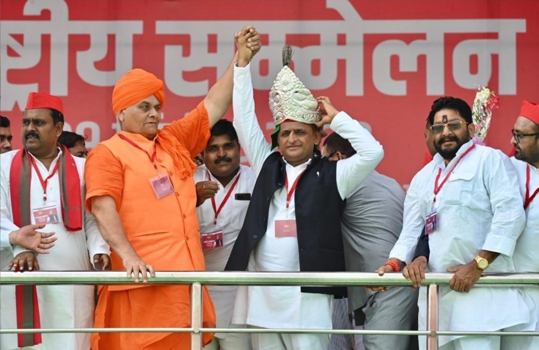 अखिलेश फिर चुने गए सपा के राष्ट्रीय अध्यक्ष, कहा- लोकतंत्र खतरे में, आने वाले 5 साल में समाजवादियों को बनाना है इतिहास