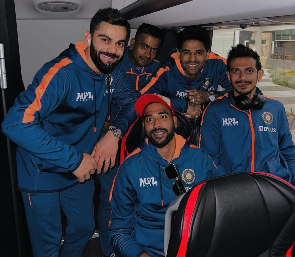 T20 WC: विराट कोहली से होटल ने मांगी माफी, रूम का वीडियो लीक करने वालों को हटाया