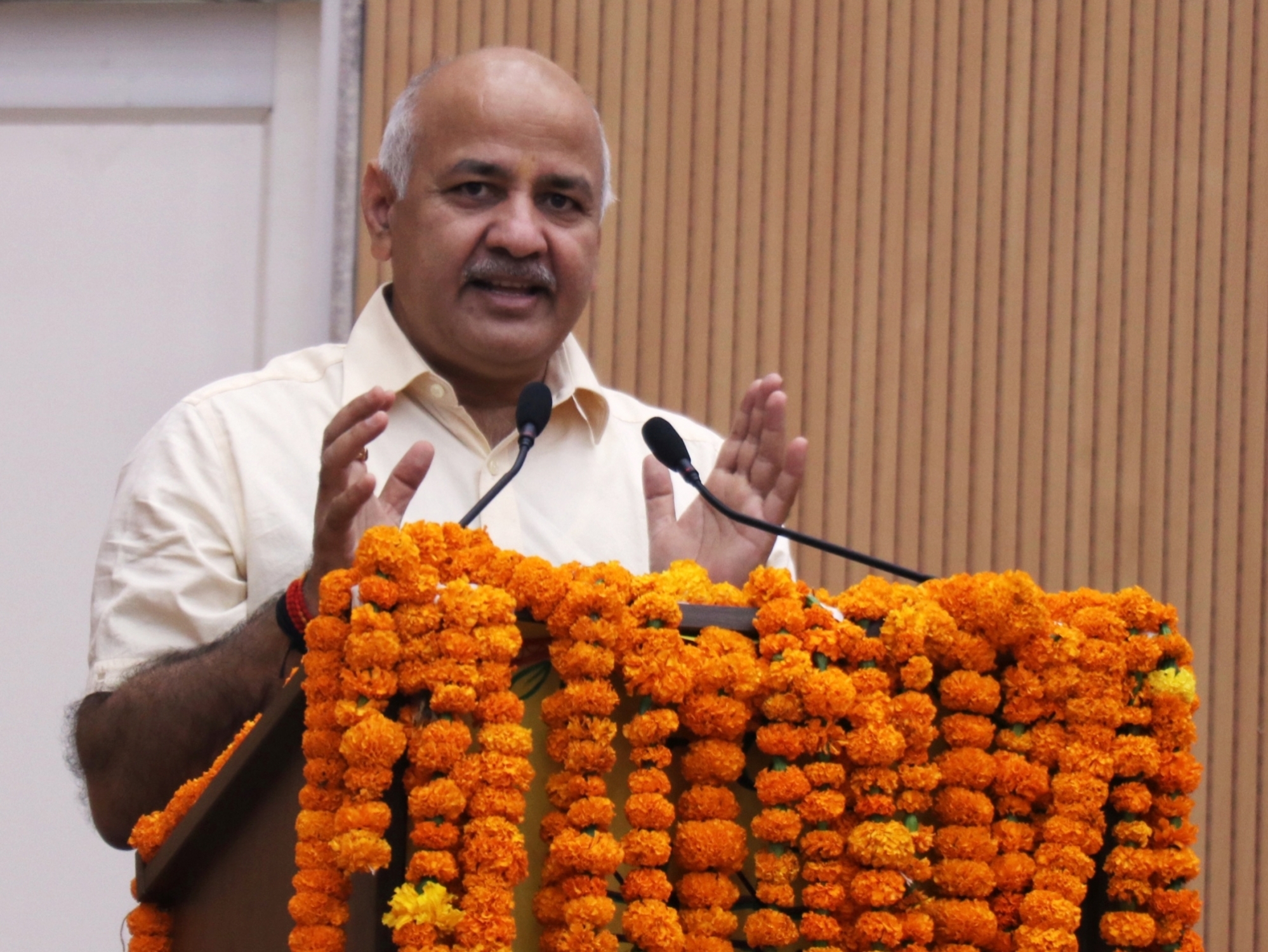 'दिल्ली, तेलंगाना में विधायकों को खरीदने की हुई कोशिश', ऑडियो टेप में चौंकाने वाले खुलासे! सुनें क्या हुई बात