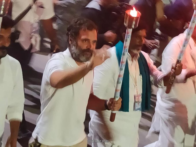 बड़ी खबर LIVE: महाराष्ट्र पहुंची भारत जोड़ो यात्रा, राहुल गांधी बोले- यात्रा को बीच में कोई ताकत नहीं रोक सकती