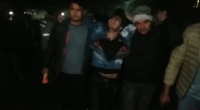 नोएडा: मुठभेड़ में पुलिस के हत्थे चढ़े 3 बदमाश, रात में लोगों को लिफ्ट देकर..., ऐसे देते थे घटना को अंजाम