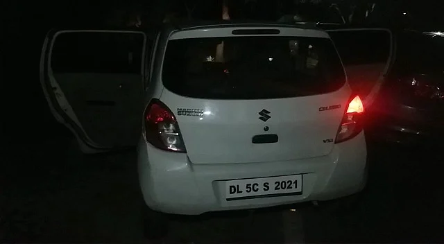 नोएडा: मुठभेड़ में पुलिस के हत्थे चढ़े 3 बदमाश, रात में लोगों को लिफ्ट देकर..., ऐसे देते थे घटना को अंजाम