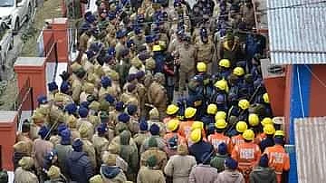 जोशीमठ : होटल माउंट व्यू और मलारी इन को गिराने का काम जारी, एक सप्ताह तक चलेगी कार्रवाई