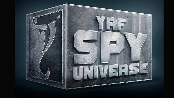 सिनेजीवन: 'पठान' की रिलीज से पहले YRF का बड़ा धमाका और शूटिंग के दौरान घायल हुए रोहित शेट्टी