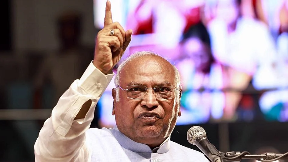 फोटोः @INCIndia