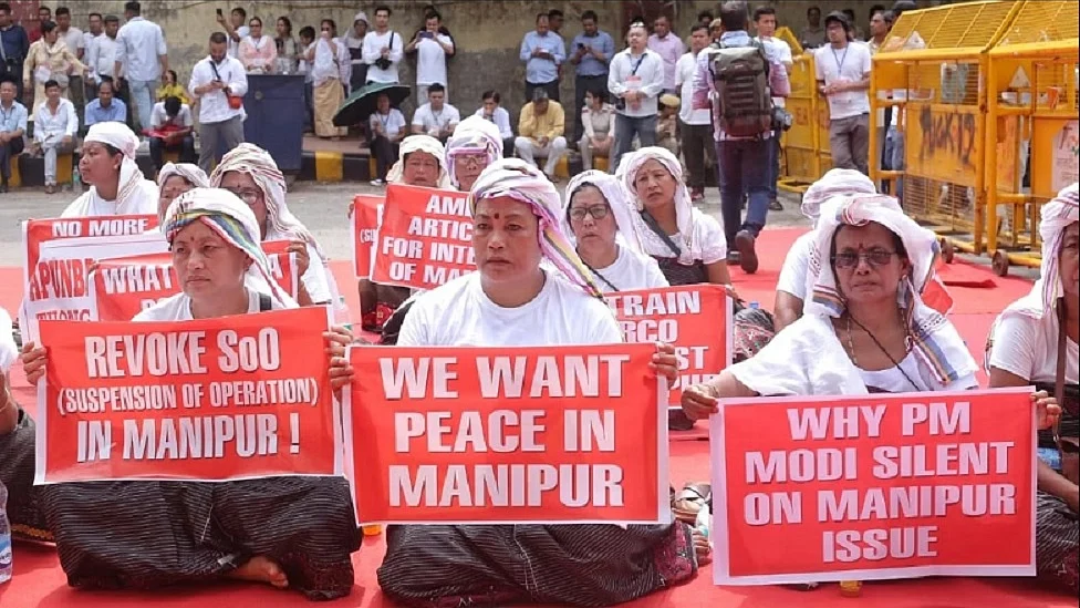 मणिपुर से कश्मीर तक जश्न मनाने के लिए कुछ है क्या?